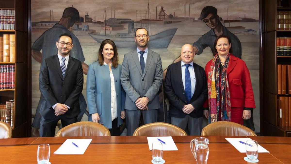 «La auditoría voluntaria: ahorro fiscal y otras ventajas. Reducciones y exenciones en el impuesto sobre sucesiones y donaciones»