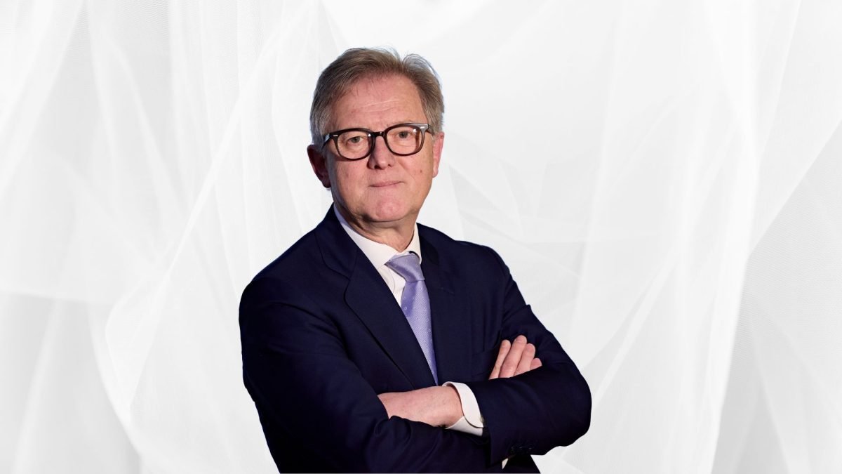 Hablamos con José Luis Huerta, director de la Oficina Económica y Comercial de Asturias en Madrid