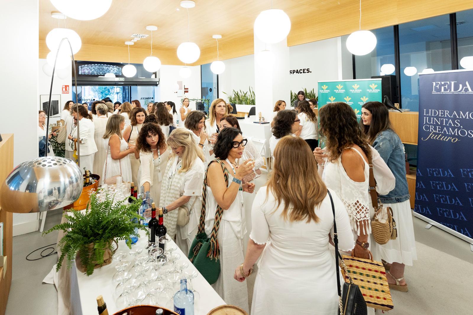 WHITE PARTY FEDA-07-18 at 12.33.40
