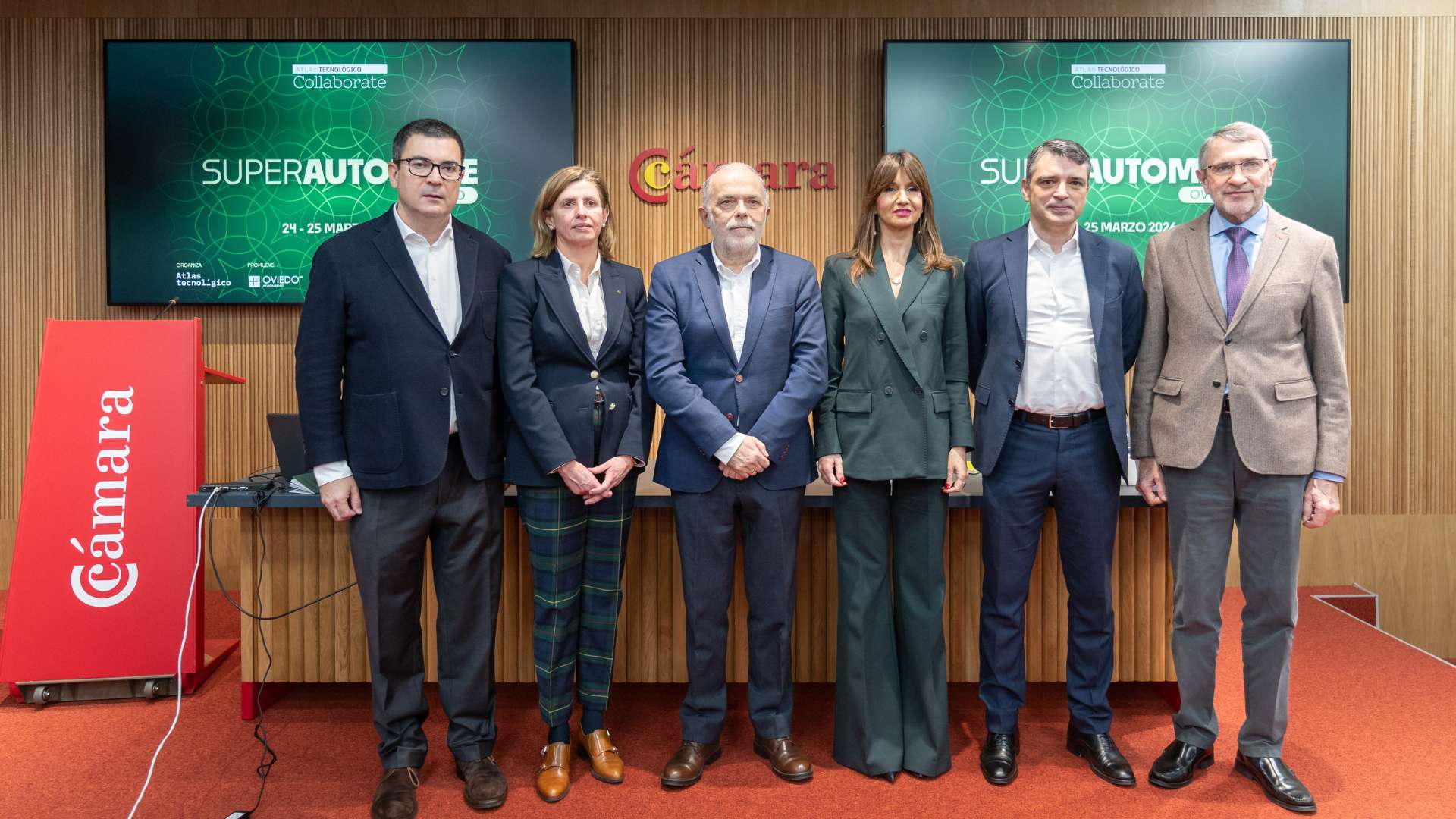 📸 De izq. a dcha | Pablo Oliete, Atlas Tecnológico; Eva Pando, Fundación Caja Rural de Asturias; José Manuel Ferreira, Camara Comercio de Oviedo; Leticia González, Ayuntamiento de Oviedo; Juan Carlos Campo, Viceconsejería de Industria, y José Esteban Fernández, COIIAS